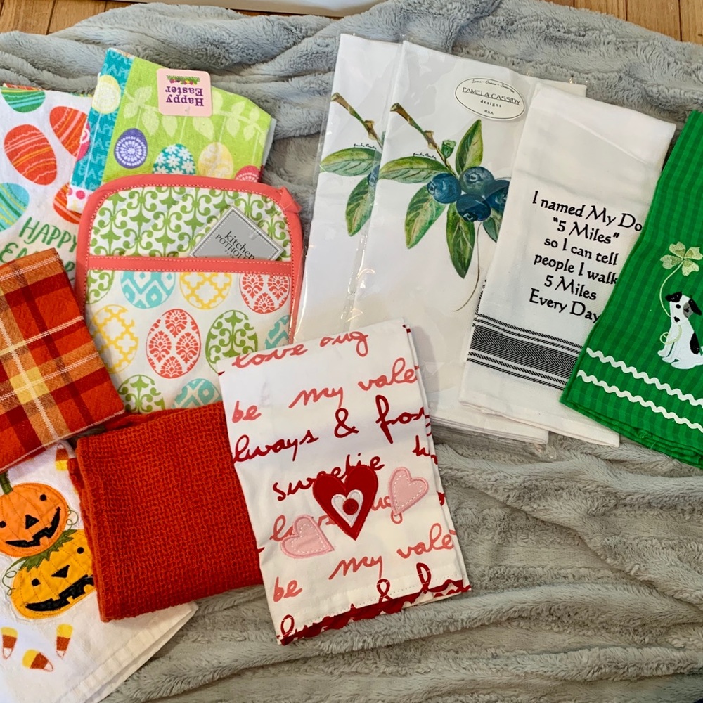 Tea Towel Lot - 11 items!